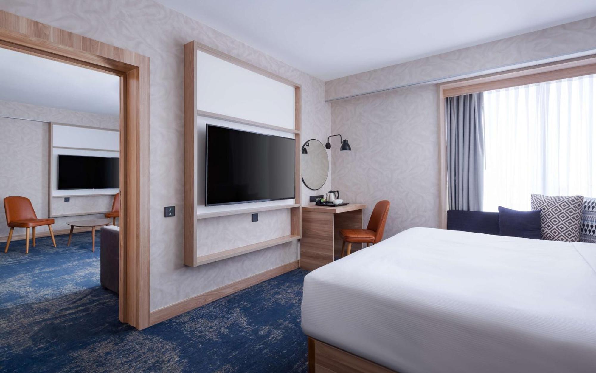 Hilton Garden Inn Σαμαρκάνδη Εξωτερικό φωτογραφία