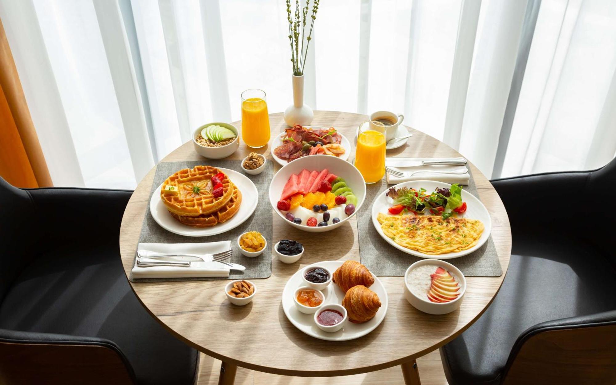 Hilton Garden Inn Σαμαρκάνδη Εξωτερικό φωτογραφία